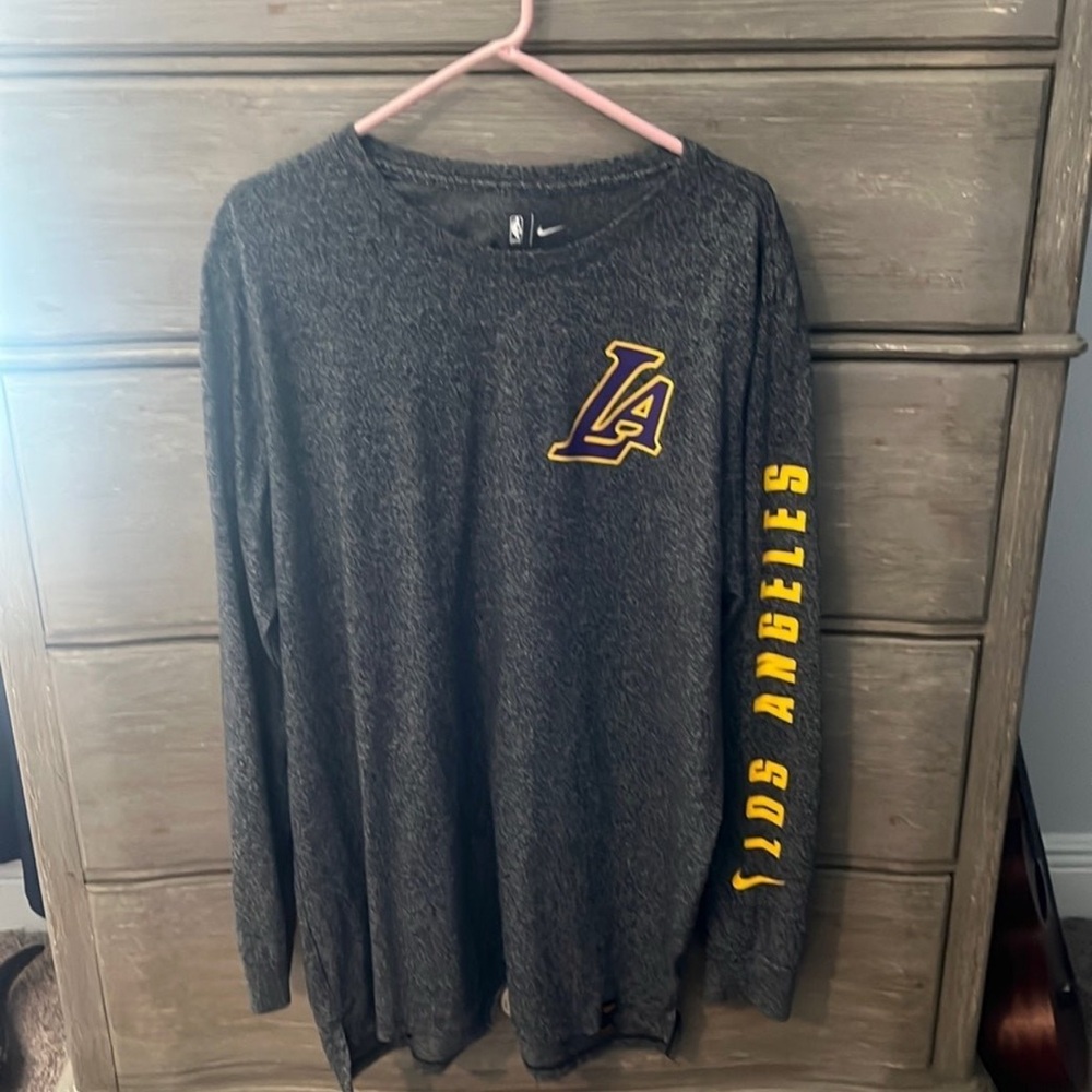 Nike Gray Los Angeles Lakers Long Sleeve Shirt
